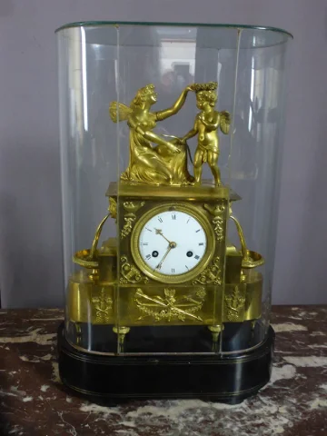 Pendule En Bronze Doré début XIX