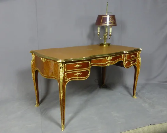Bureau Louis XV en marqueterie