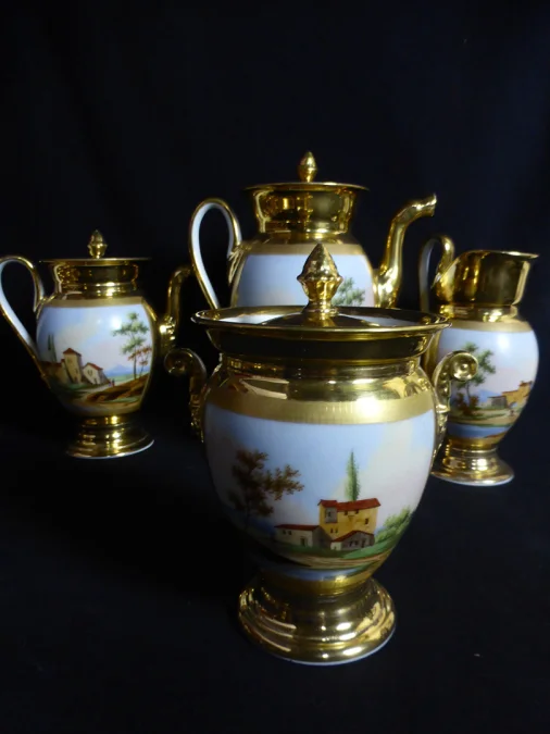 Service à café et thé en porcelaine XIX