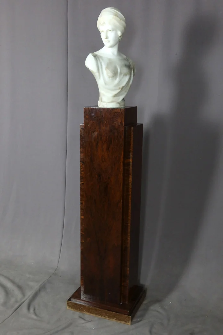 ART-DECO-ZEITRAUMSÄULE