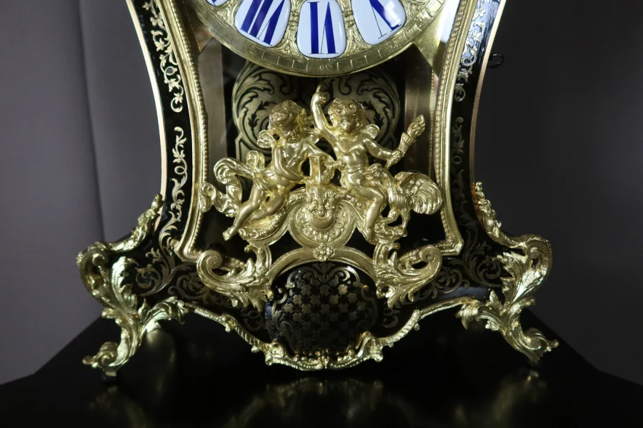 19th CENTURY CLOCK