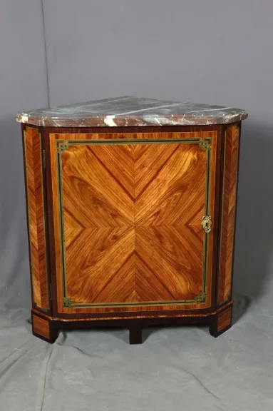 Encoignure XVIII