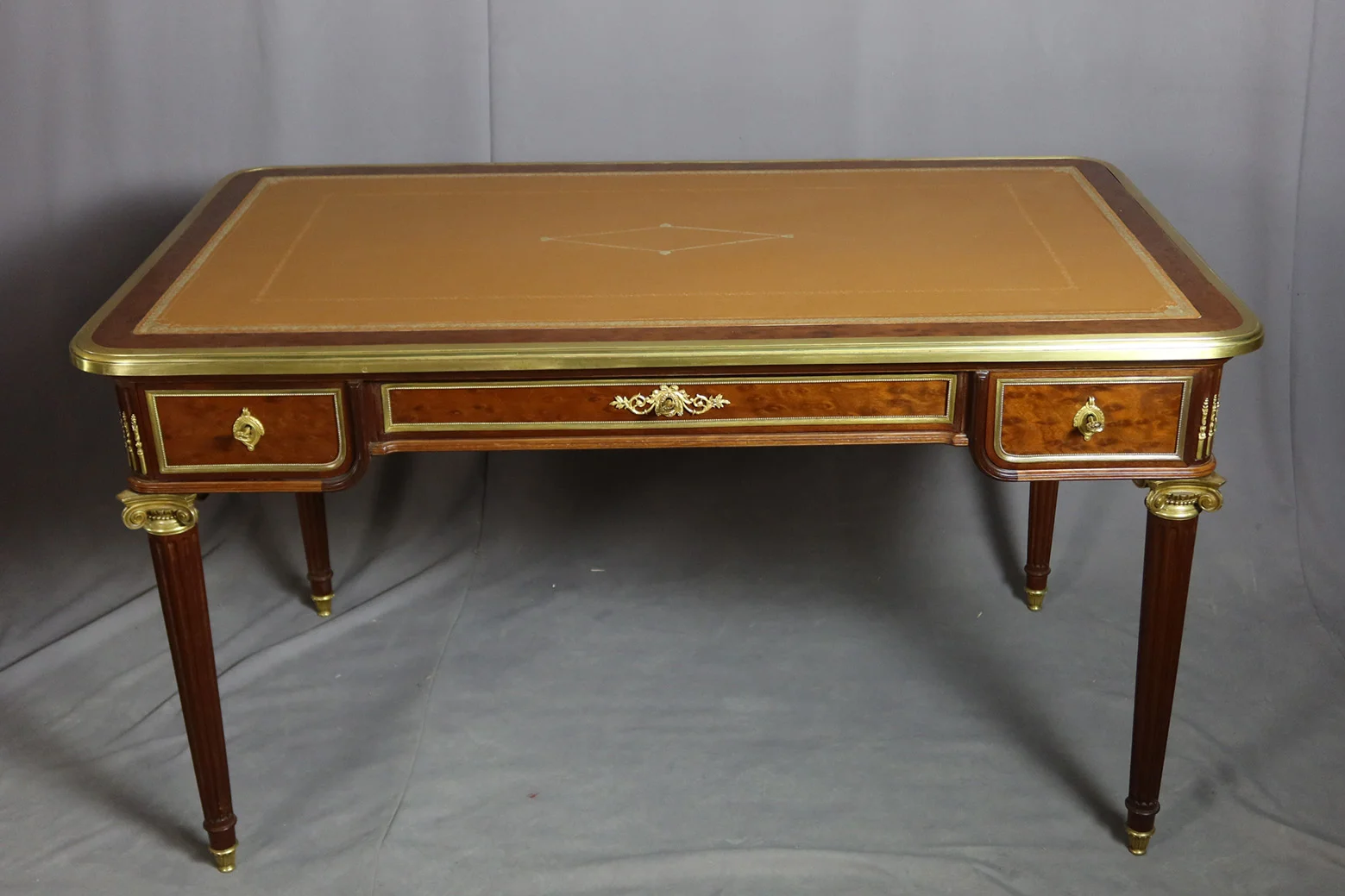 Bureau Louis XVI Acajou Moucheté XIX