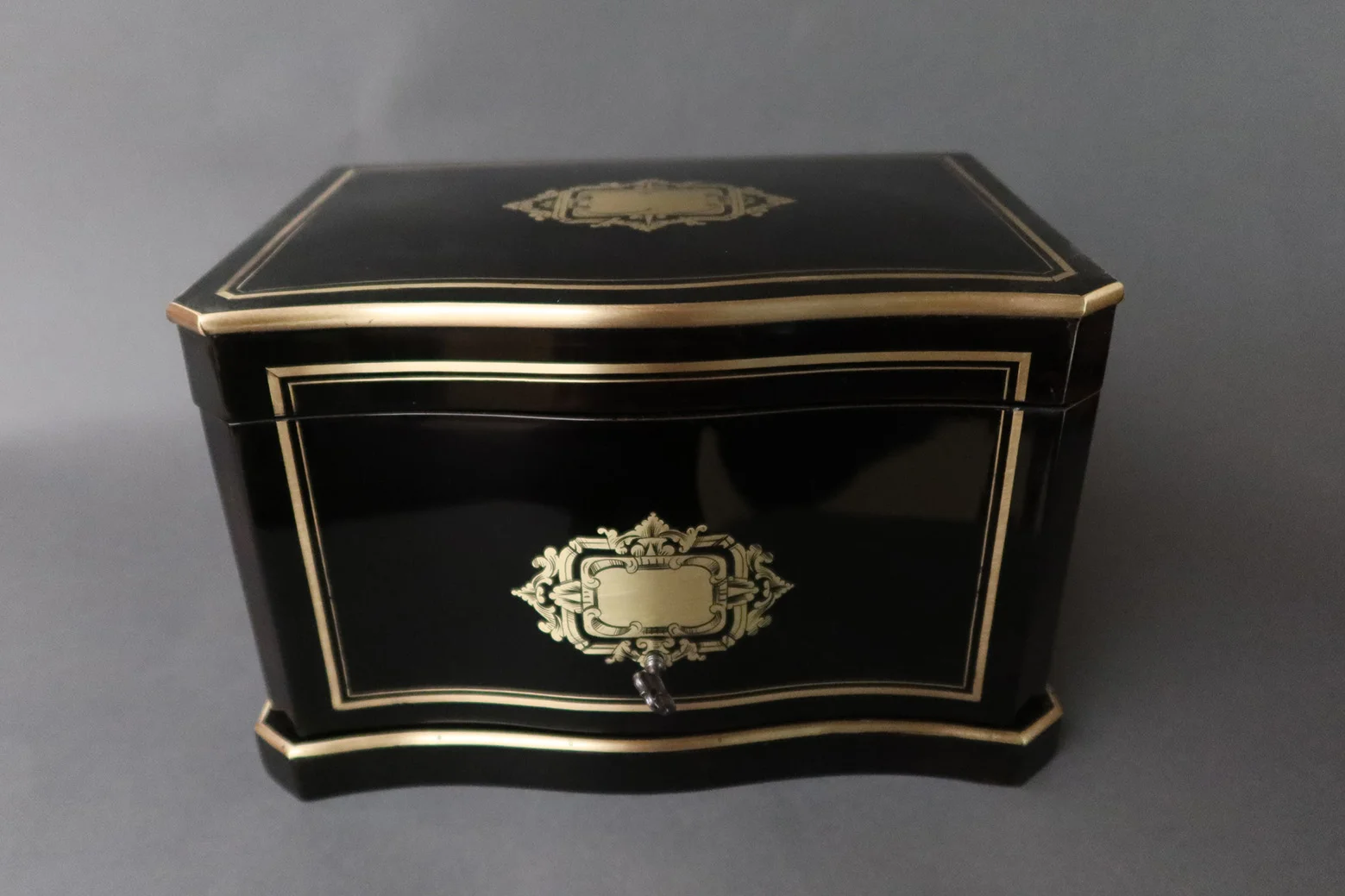 CAJA DE CIGARROS DEL SIGLO XIX