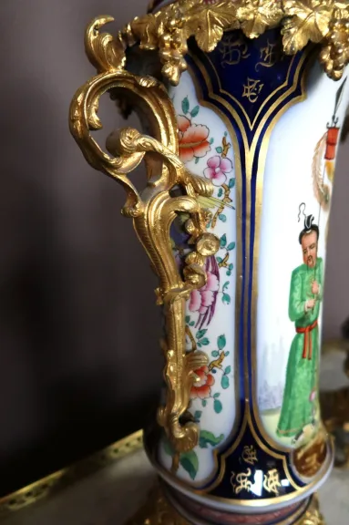 PAIR OF 19th CENTURY LAMPS