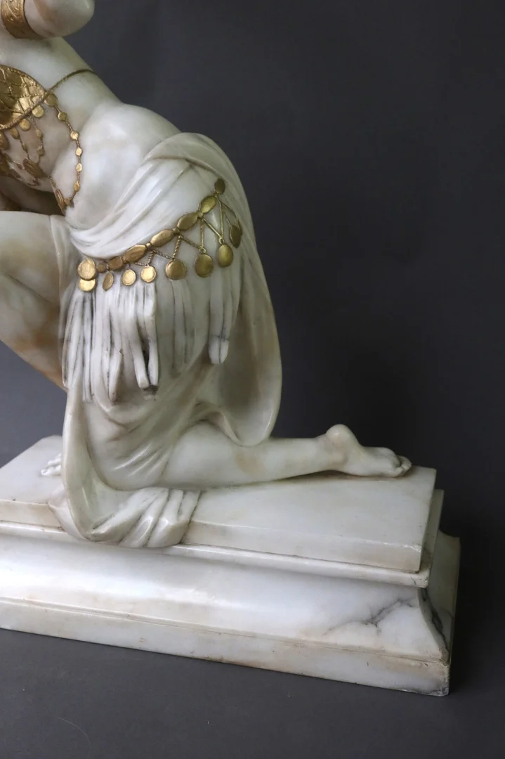 ALABASTER-SKULPTUR