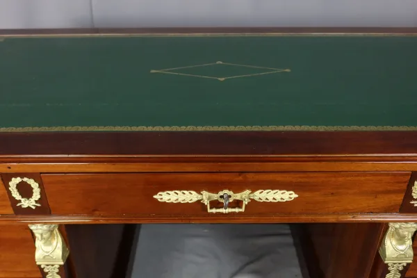 Bureau Empire XIX