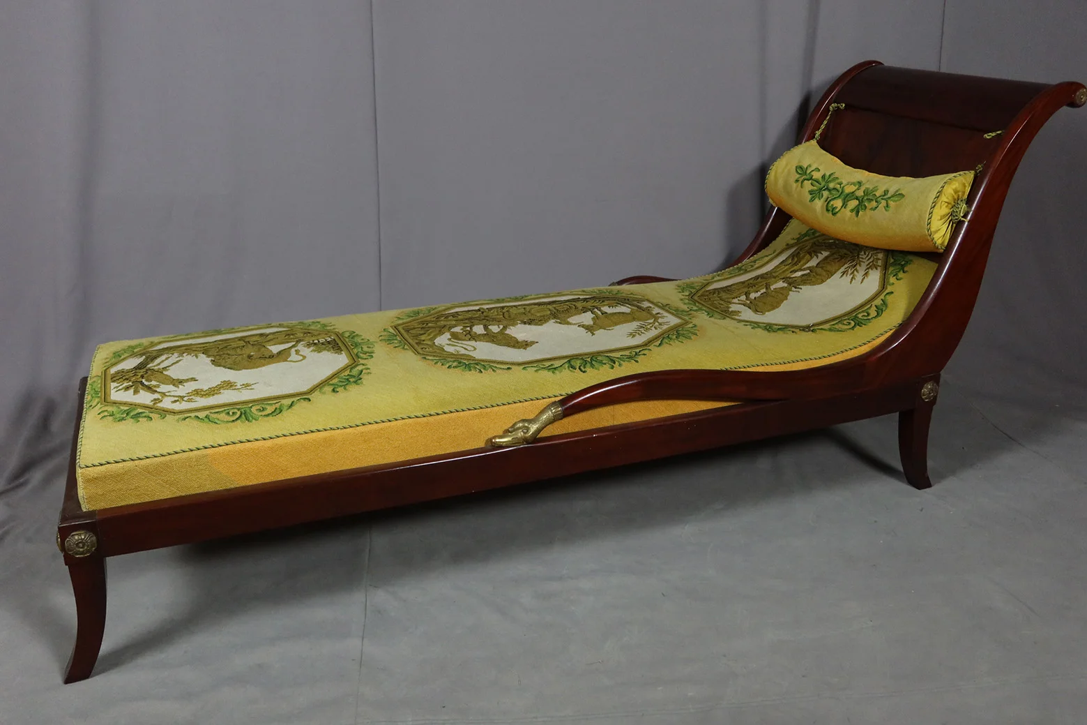 FRENCH EMPIRE STYLE CHAISELONGUE