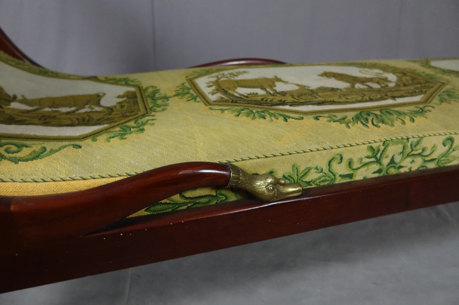 FRENCH EMPIRE STYLE CHAISELONGUE