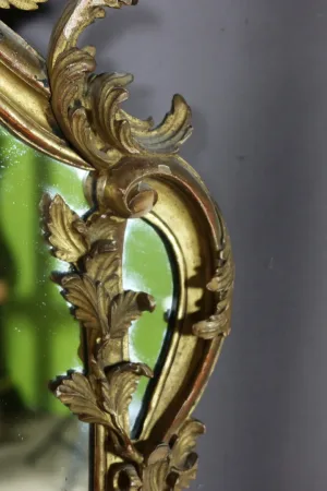 Miroir En Bois Sculpté Et Doré XIX