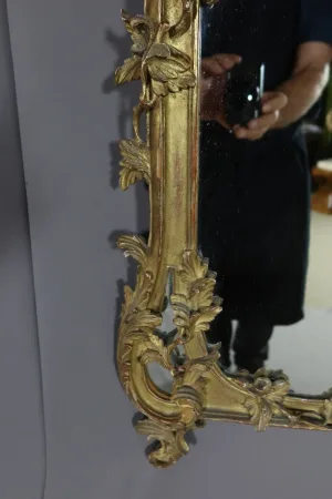 Miroir En Bois Sculpté Et Doré XIX