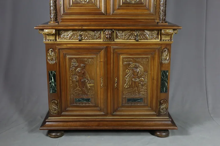 Buffet Noyer Sculpté
