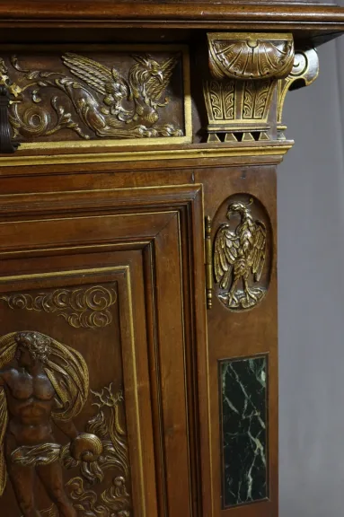 Buffet Noyer Sculpté