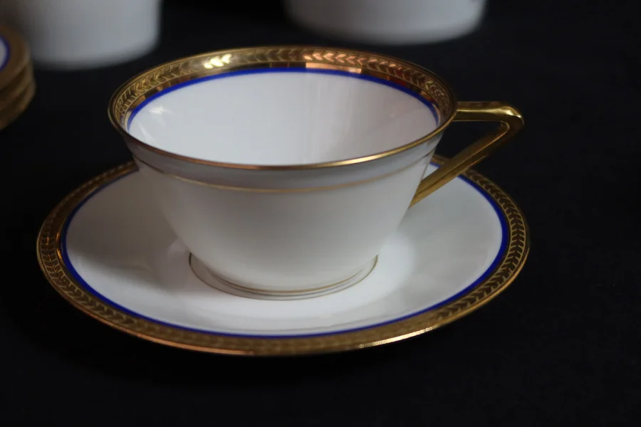 Service à thé art déco porcelaine