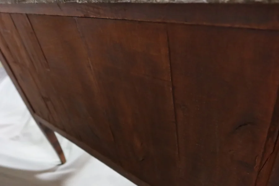 Commode Sauteuse XVIII