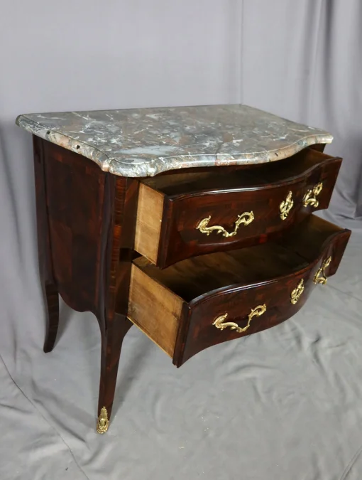 Commode Sauteuse XVIII