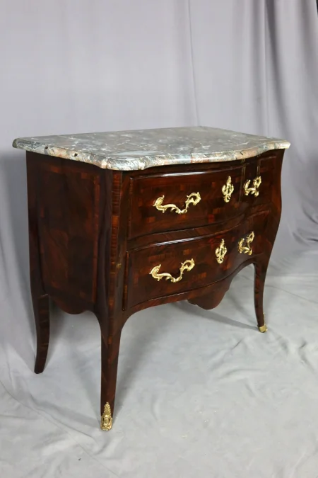 Commode Sauteuse XVIII