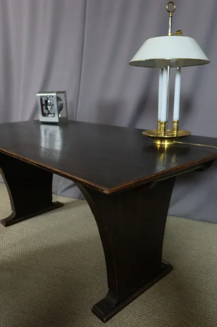 Table Bureau XX