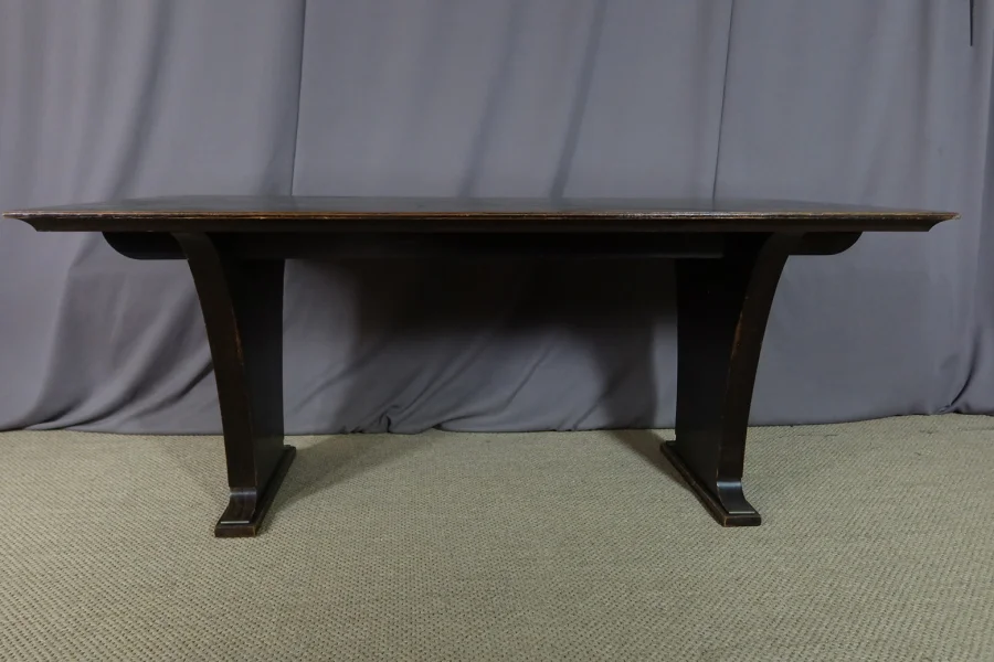 Table Bureau XX
