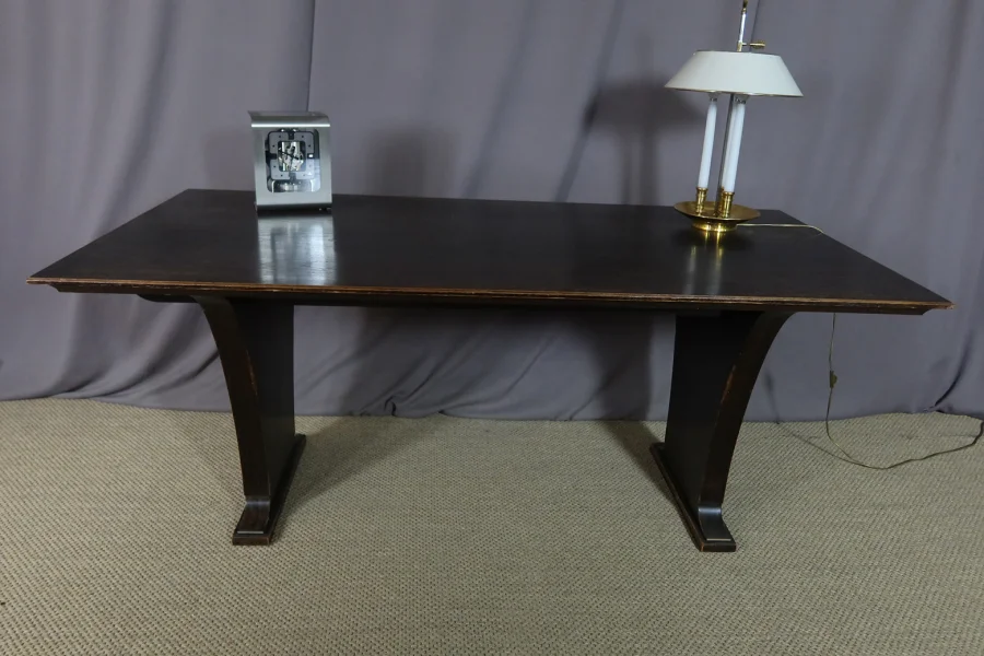 Table Bureau XX