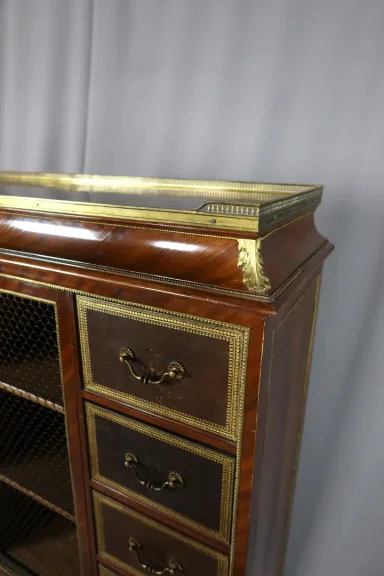 Cartonnier style Louis XVI