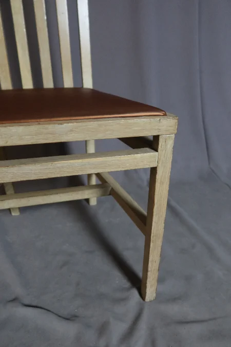 VINTAGE CHAIRS