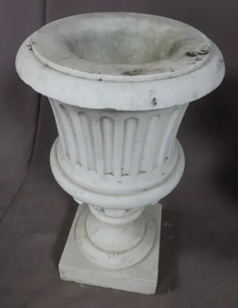 Paire De vases Médicis En Marbre