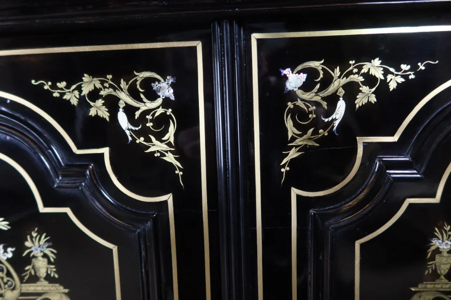 NAPOLEON III PERIOD BUFFET