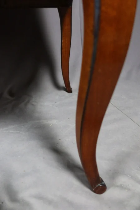 Commode Sauteuse XVIII En Noyer