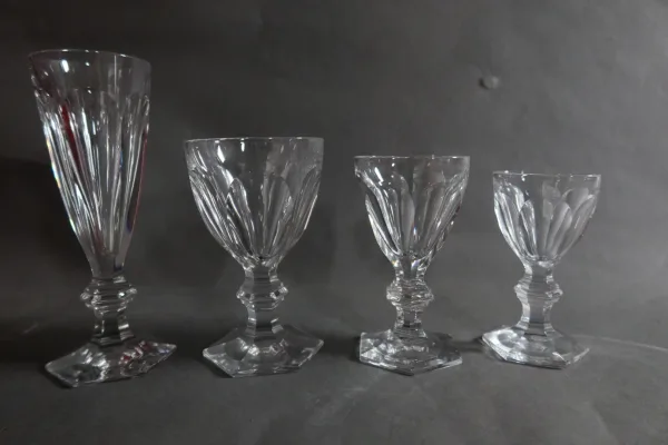 BACCARAT CRYSTAL SERVICE