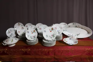 LIMOGES PORSELEIN SERVICE