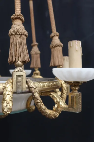 VERGOLDETE BRONZE UND ALABASTER LICHT