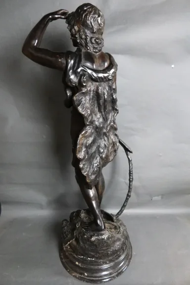 BRONS STANDBEELD naar MOREAU