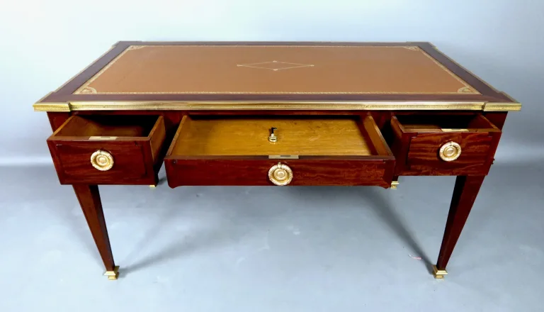 LOUIS XVI STIJL BUREAU