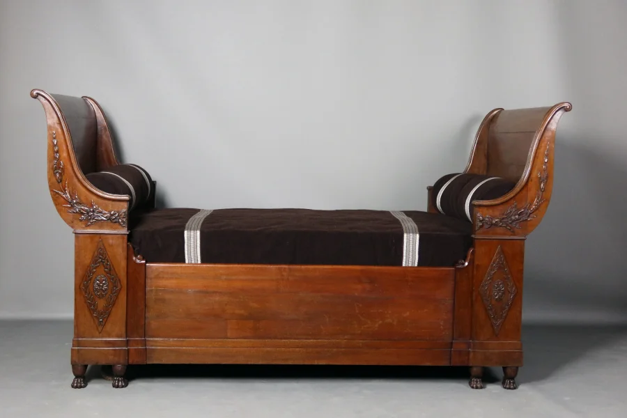 FRENCH RESTAURATION BED