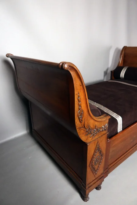 FRENCH RESTAURATION BED