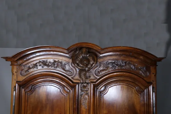 Armoire Lyonnaise XVIIIème Siècle
