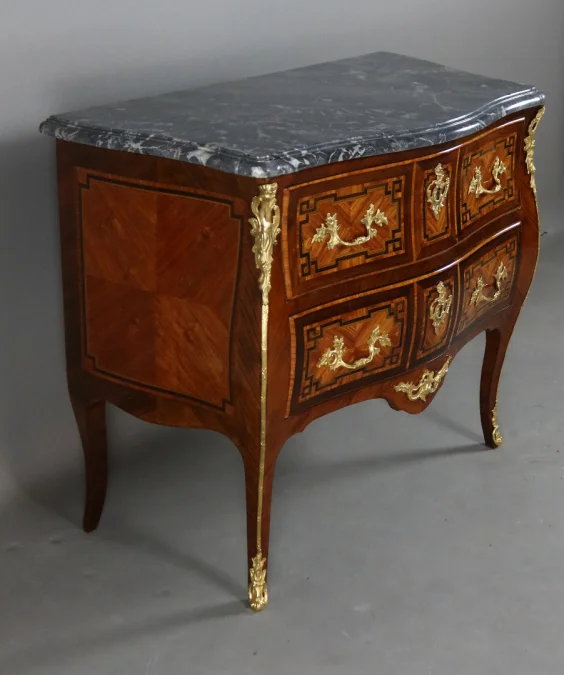 Commode Sauteuse XVIII ème Siècle