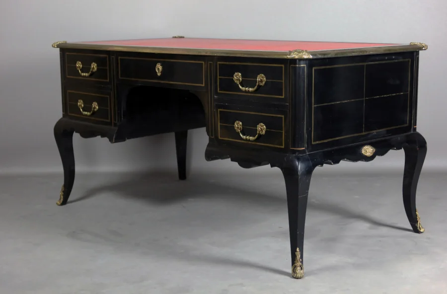 SCHREIBTISCH IM LOUIS XIV-STIL