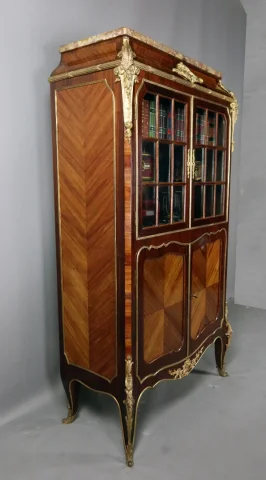 Bibliothèque Style Louis XV