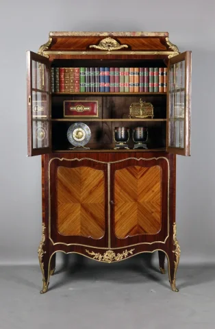 Bibliothèque Style Louis XV