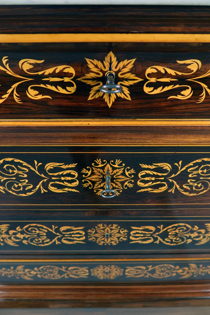 CHARLES X PERIOD CHEST OF DRAWERS