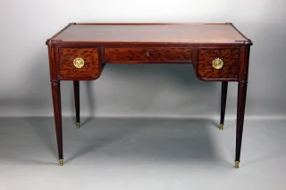 Bureau Louis XVI En Acajou Moucheté