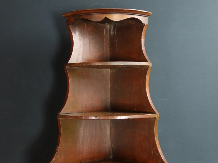 EIGHTEENTH CENTURY CORNER CUPBOARD