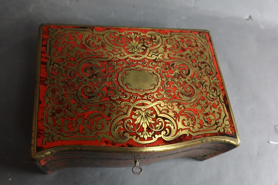 BOULLE-MARKETRIE-BOX