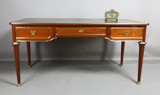 bureau en acajou style Louis XVI