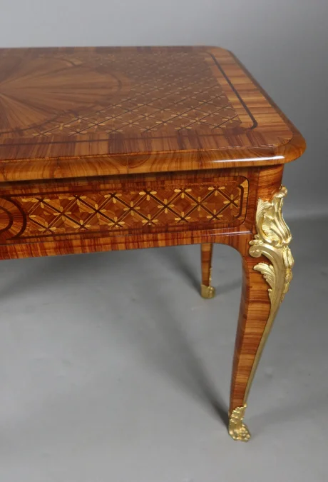 SCHREIBTISCH AUS DER ZEIT NAPOLEON III