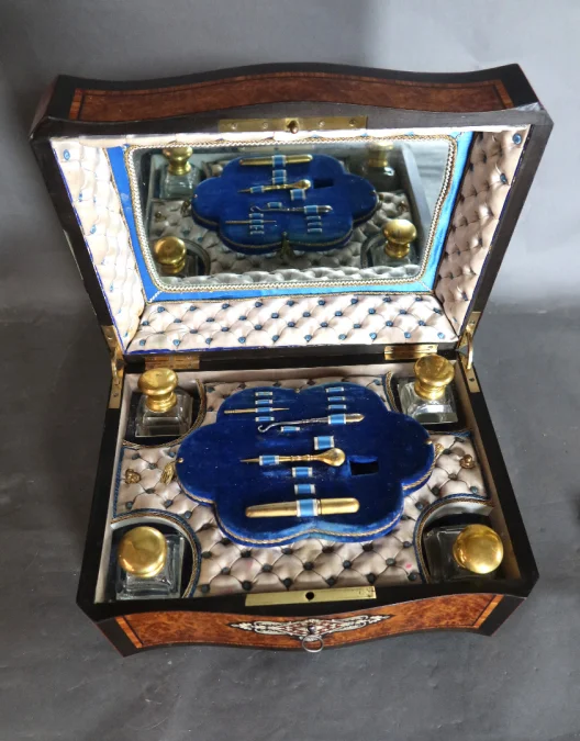 BOX AUS DER ZEIT VON NAPOLEON III