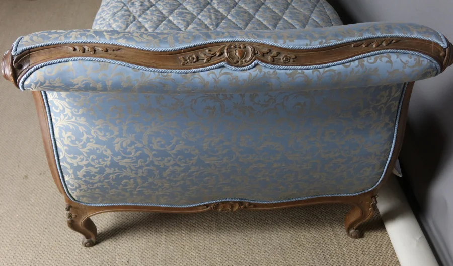 Lit de repos Début XIX modèle à la turque Louis XV