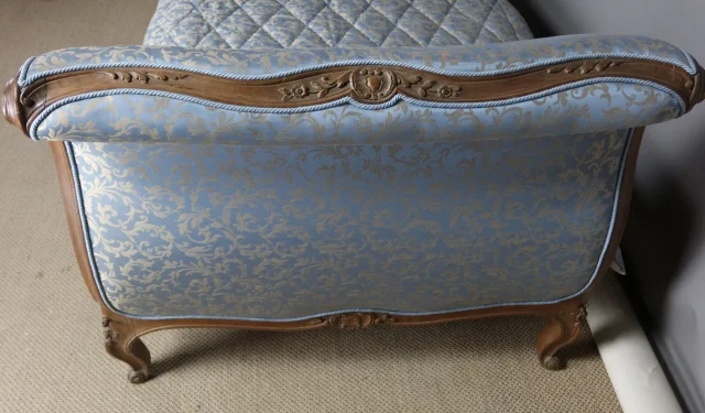 Lit de repos Début XIX modèle à la turque Louis XV